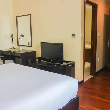 Ramada By Wyndham Downtown Dubai-3